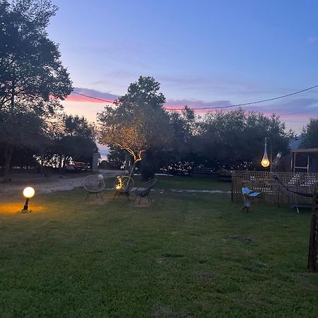 מלון ווניטסה Manna Gea Glamping Domes מראה חיצוני תמונה