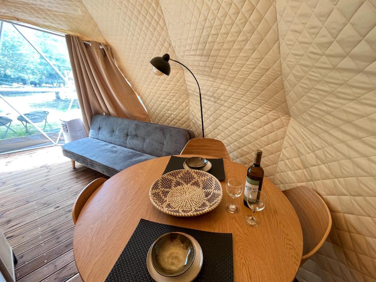 מלון ווניטסה Manna Gea Glamping Domes מראה חיצוני תמונה
