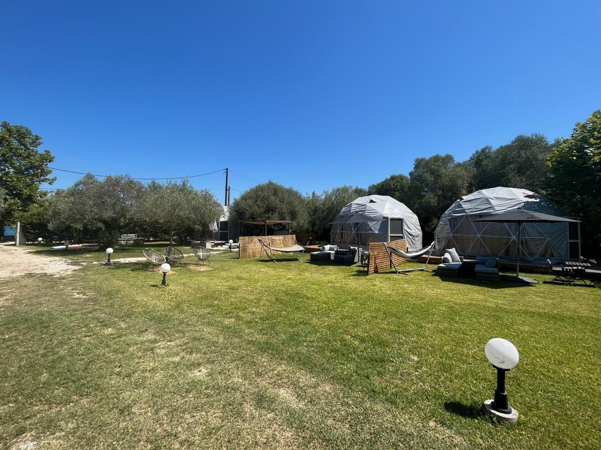 מלון ווניטסה Manna Gea Glamping Domes מראה חיצוני תמונה